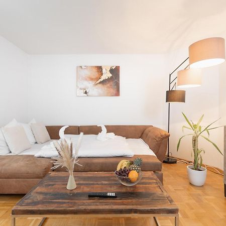 Untersee-Suite Istayunixi Seenaehe-Terrasse-Workspace-Netflix-Parkplatz Radolfzell am Bodensee Buitenkant foto